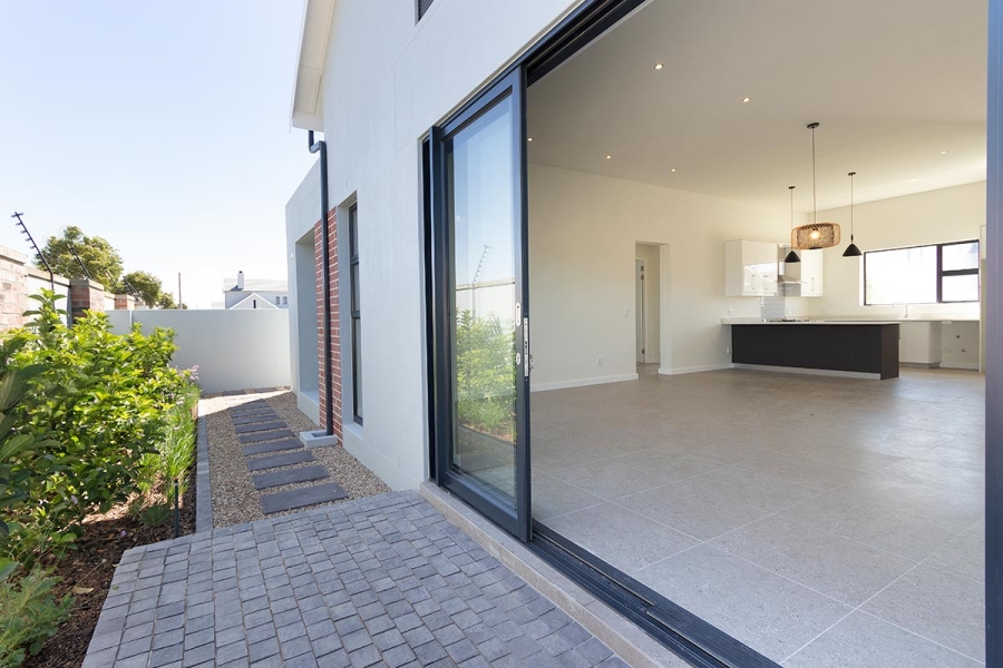 2 Bedroom Property for Sale in Graanendal Western Cape